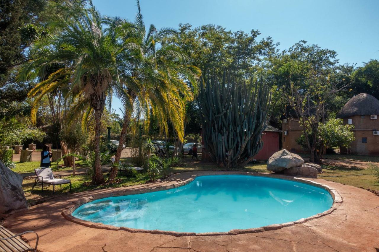 Kaazmein Lodge Livingstone Kültér fotó